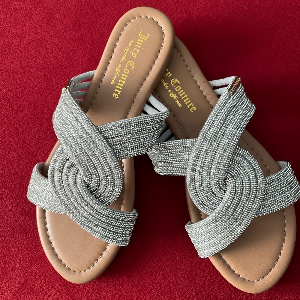 Juicy Couture Silver Sandals with Woven Design. New without tag